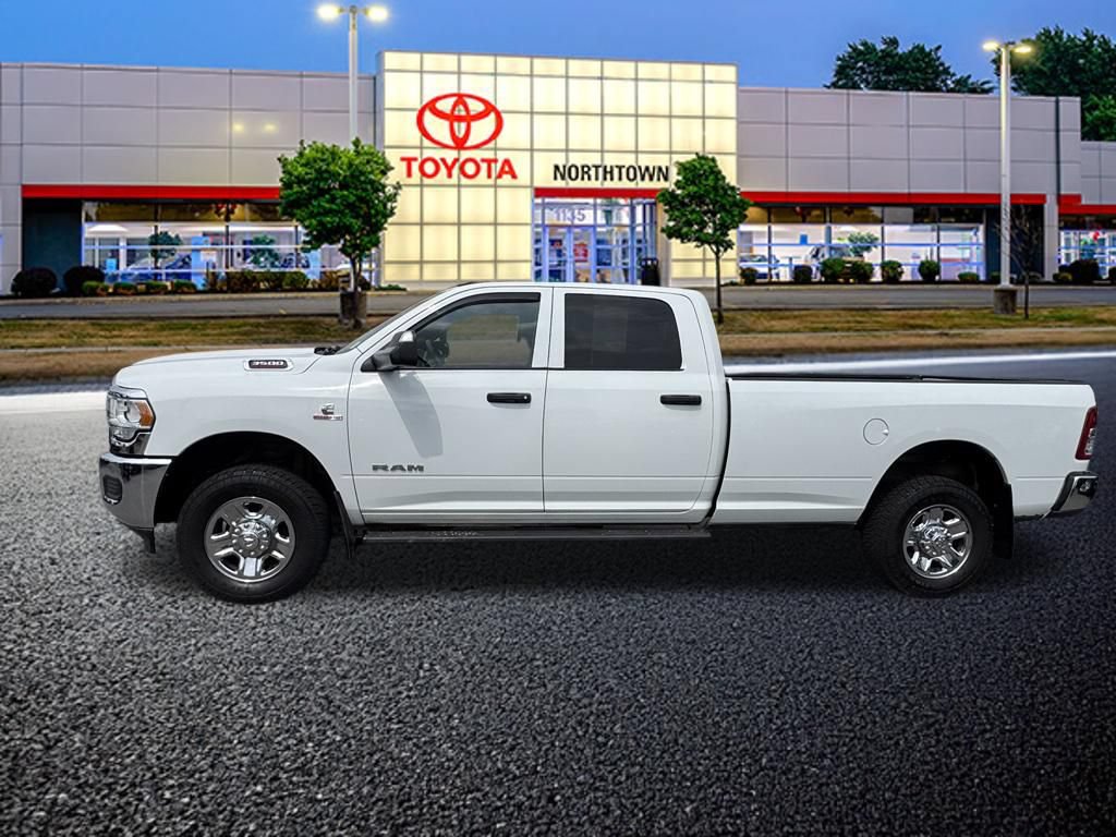 Used 2022 RAM 3500 Tradesman AWD/4WD image 2