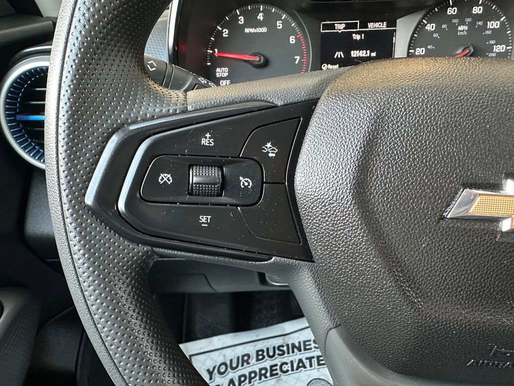 Used 2024 Chevrolet Trax LS image 3