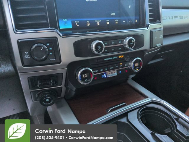 Used 2022 Ford F350 King Ranch AWD/4WD image 17