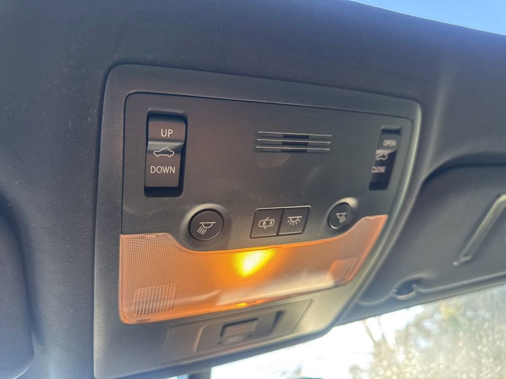 Used 2015 Lexus IS 200t 250 Crafted Line w/ Navigation System Package image 9