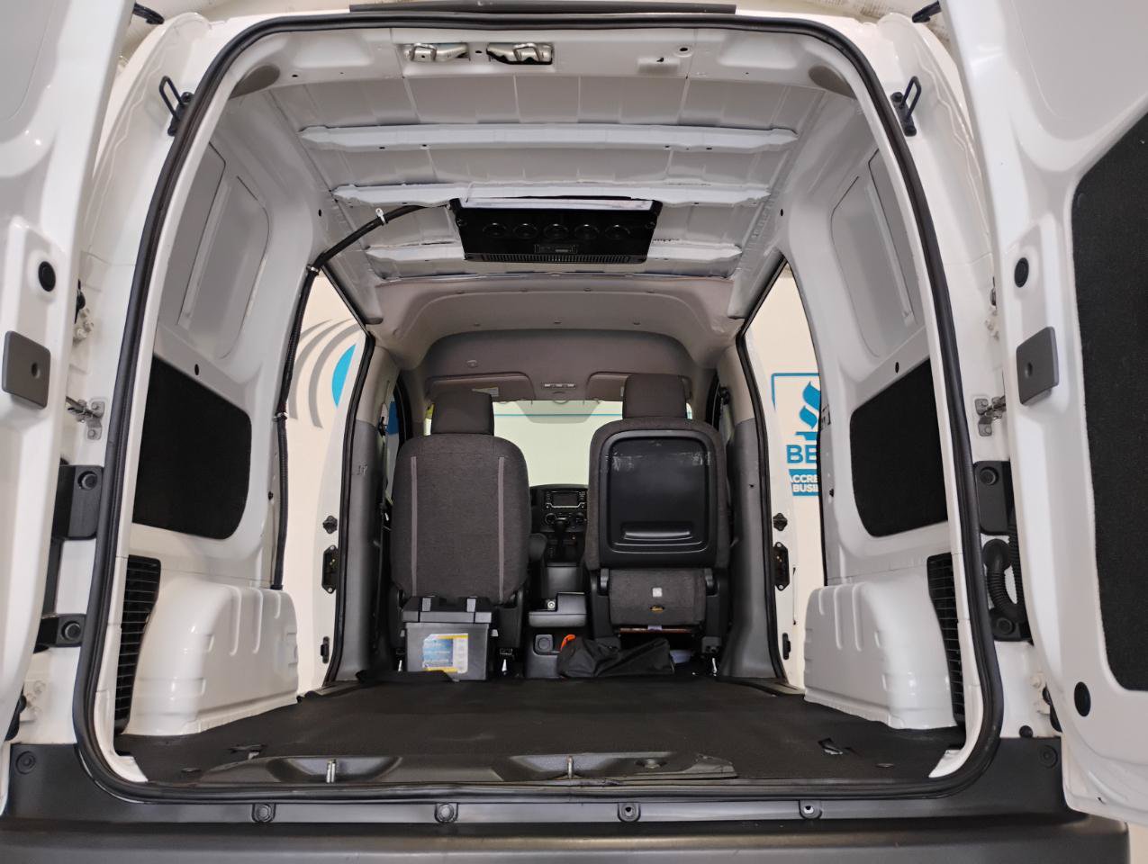 Used 2019 Nissan NV200 S FWD image 12