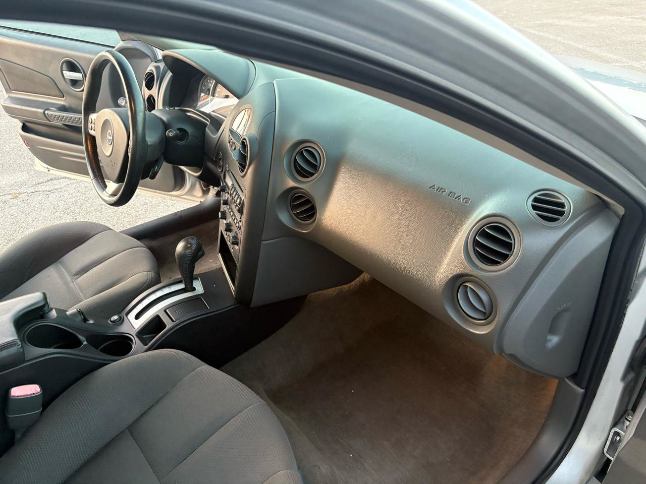Used 2004 Pontiac Grand Prix GT2 FWD image 14