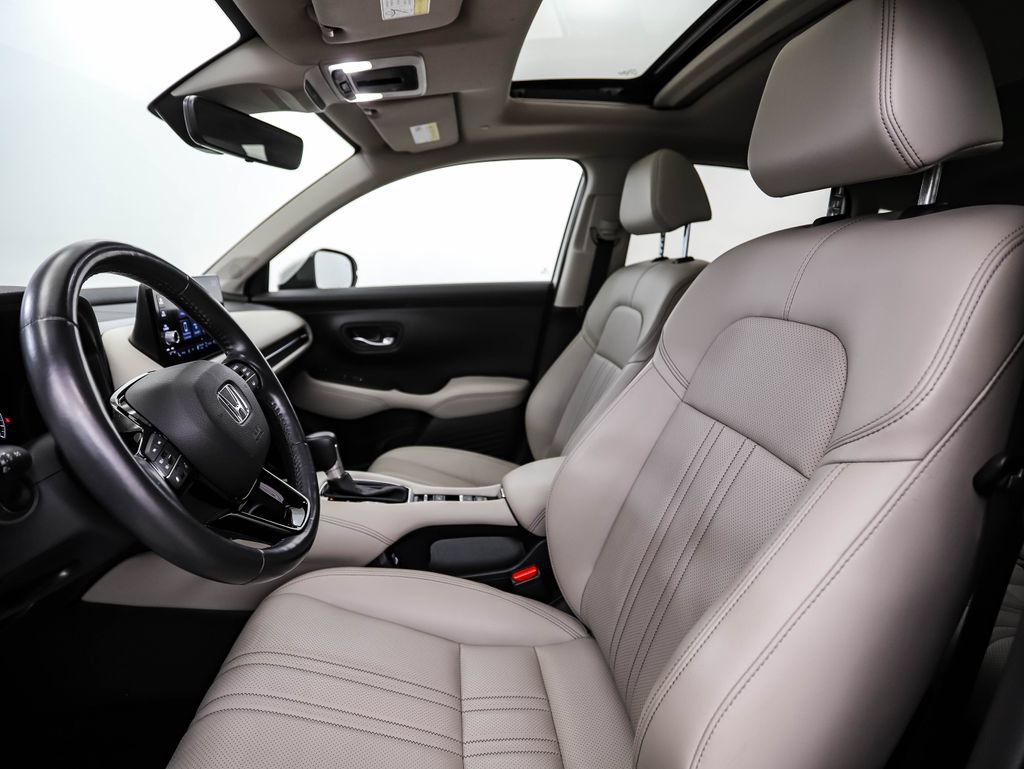 Used 2023 Honda HR-V EX-L image 11
