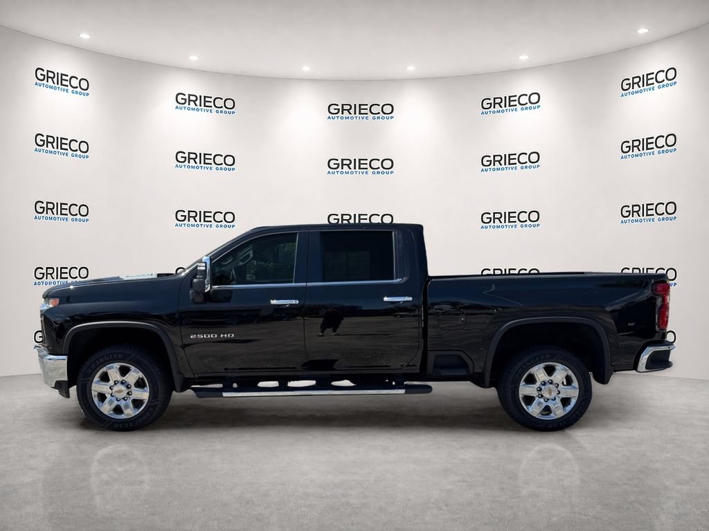 Used 2022 Chevrolet Silverado 2500 LTZ w/ LTZ Convenience Package RWD image 4