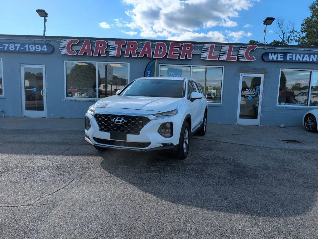 Used 2019 Hyundai Santa Fe SEL AWD/4WD image 2
