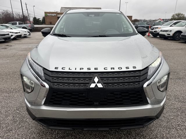 Used 2024 Mitsubishi Eclipse Cross LE image 2