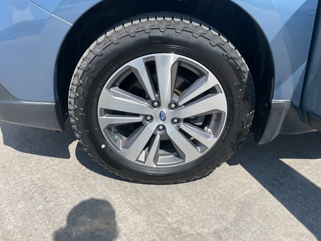 Used 2018 Subaru Outback 2.5i Limited w/ 50th Anniversary Edition AWD/4WD image 29
