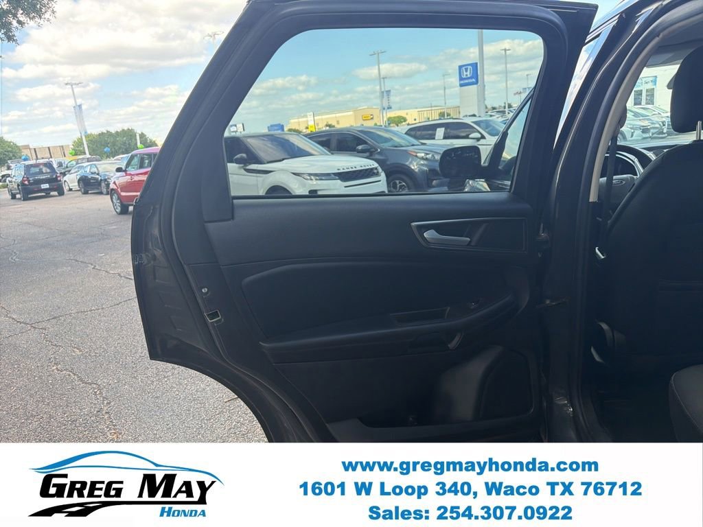 Used 2021 Ford Edge SE FWD image 24