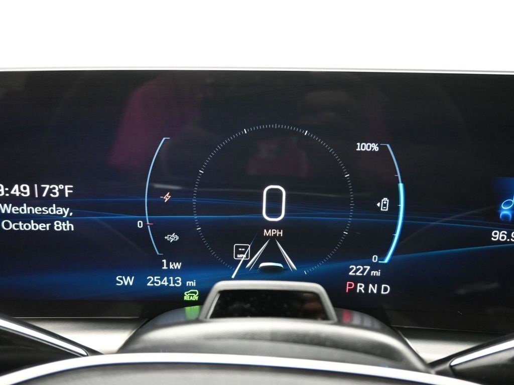 Used 2023 Cadillac Lyriq 2WD image 16