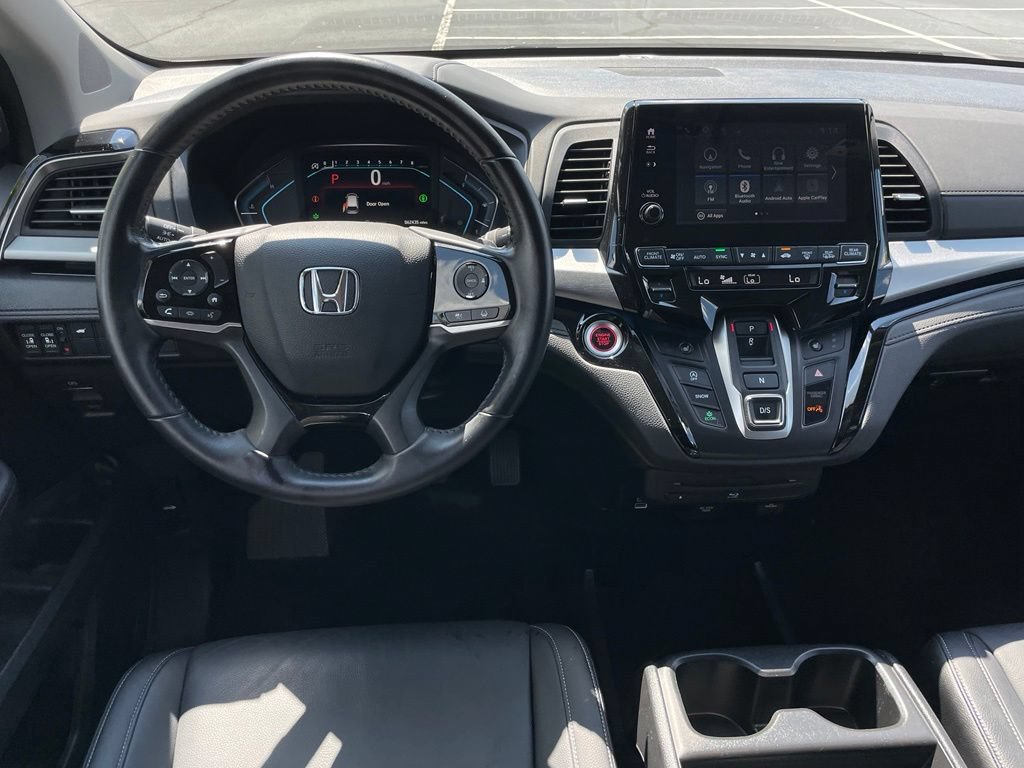 Certified 2024 Honda Odyssey Touring image 11