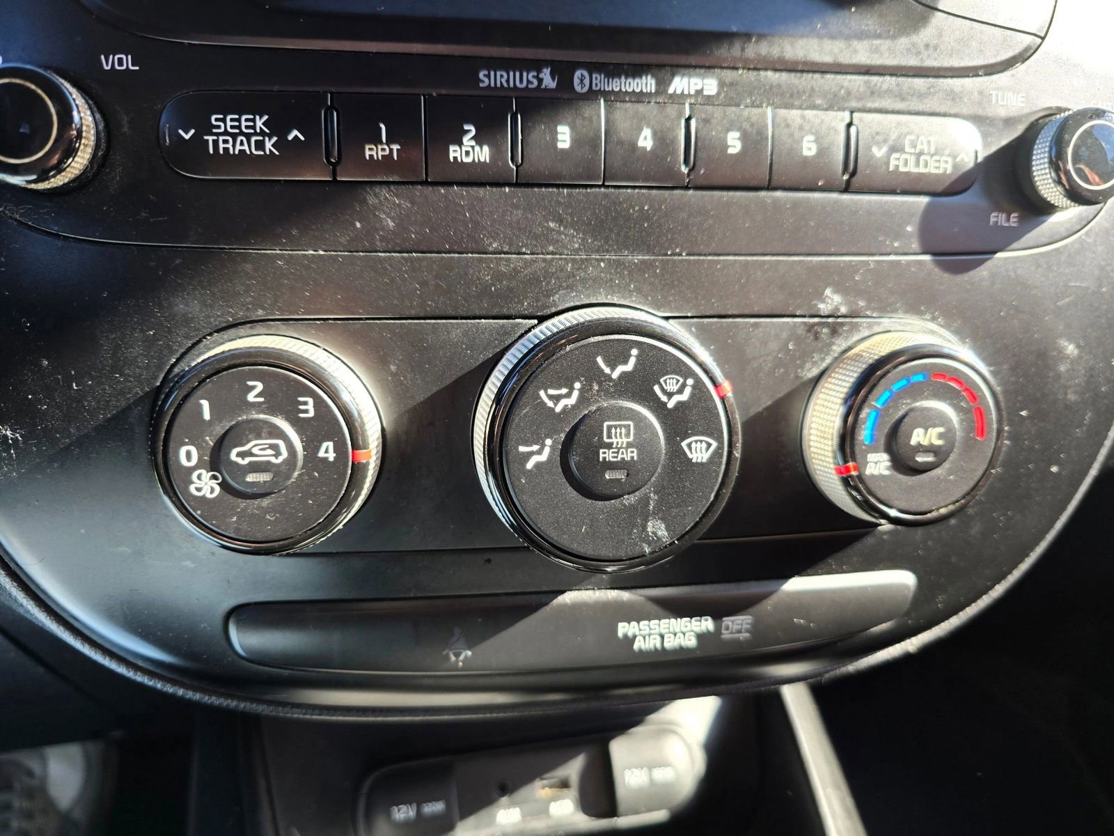 Used 2015 Kia Soul image 27