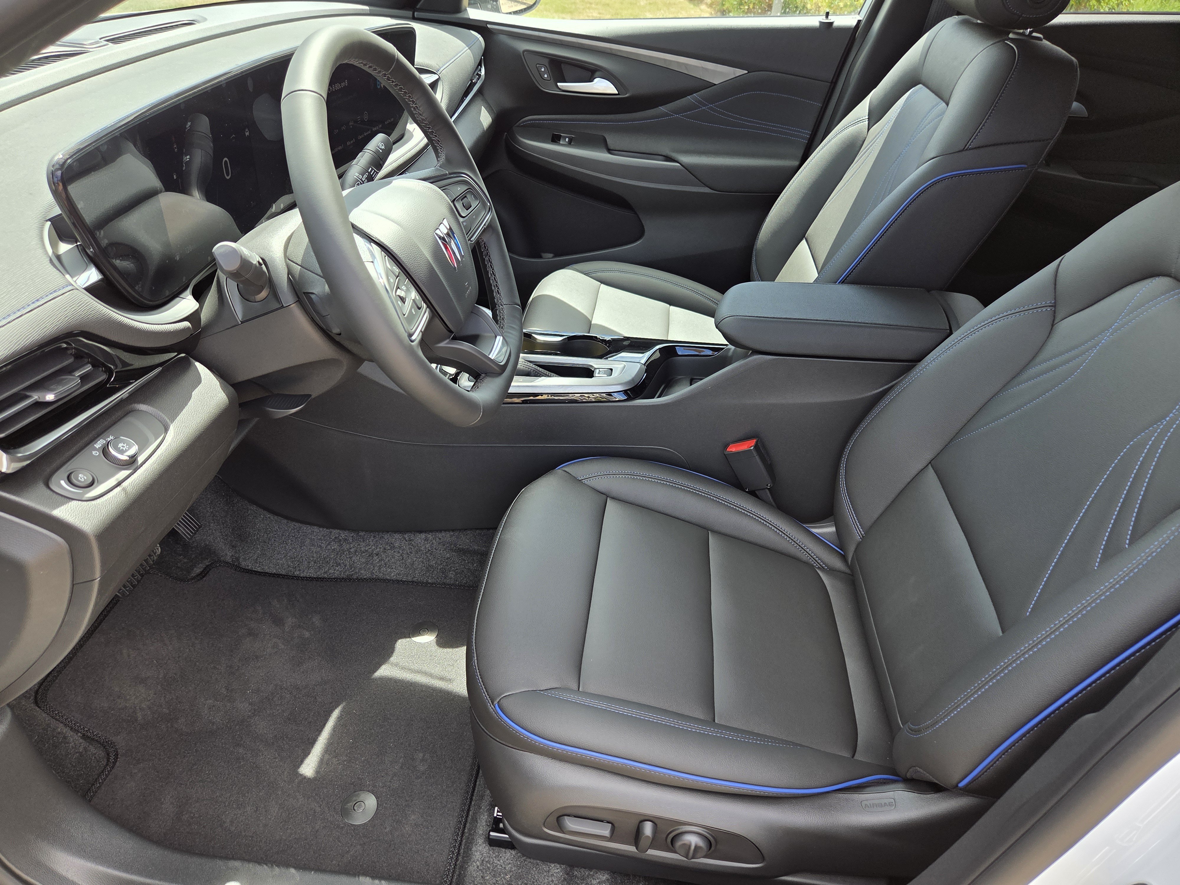 New 2026 Buick Envista Sport Touring w/ Convenience II Package FWD image 20