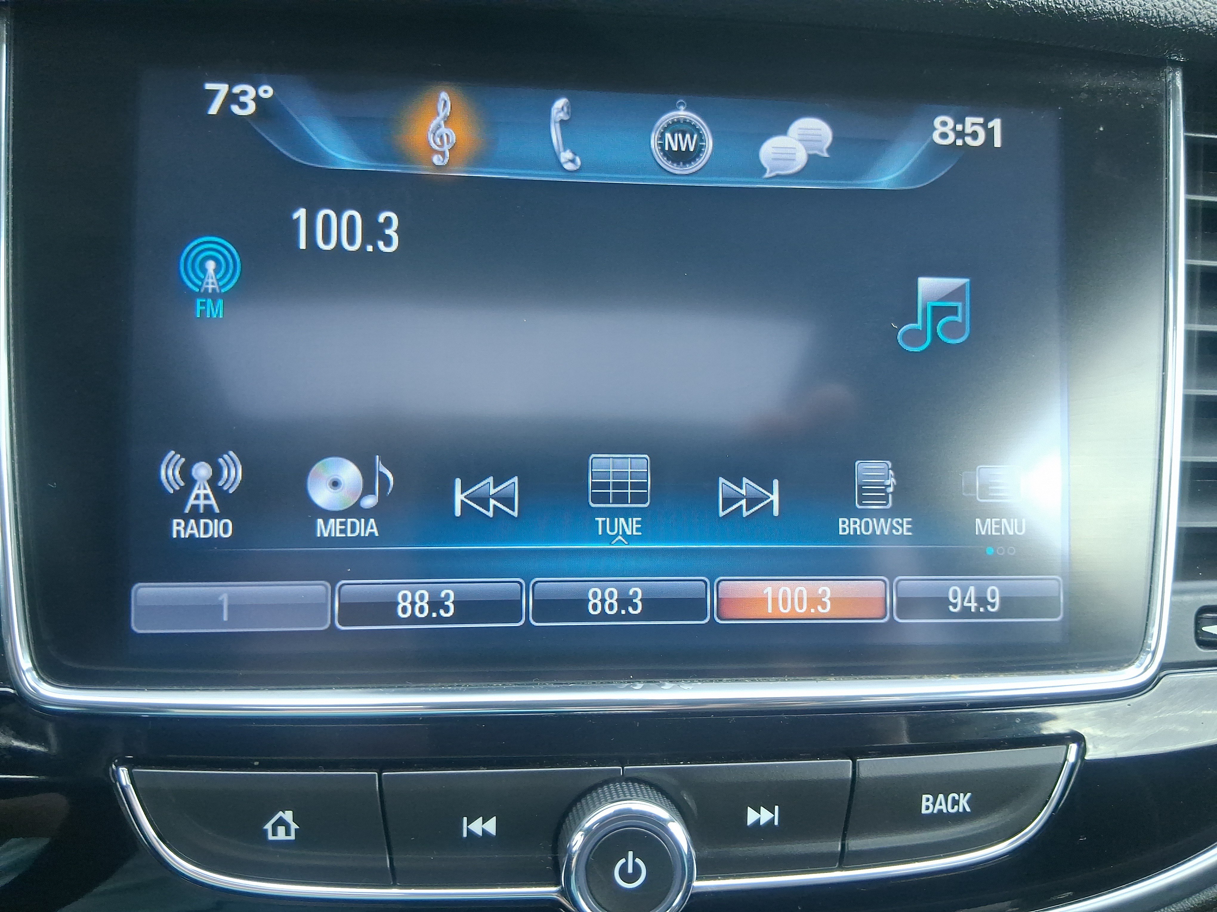 Used 2017 Buick Encore Essence w/ Experience Buick Package AWD/4WD image 25