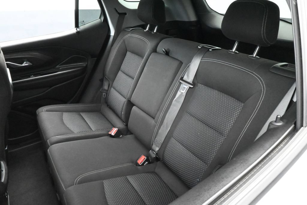 Used 2022 GMC Terrain SLE FWD image 36