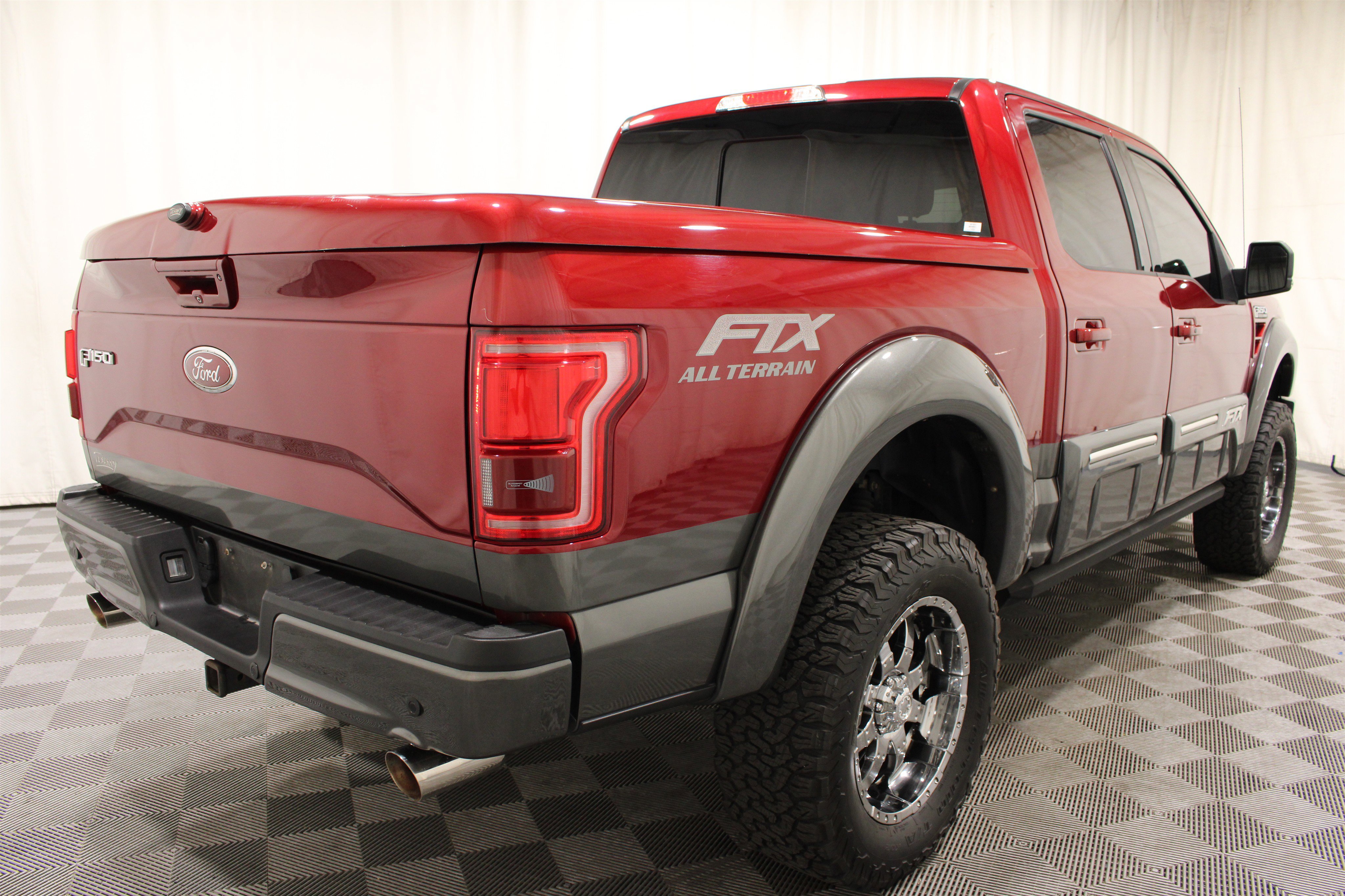 Used 2015 Ford F150 Lariat w/ Equipment Group 502A Luxury image 30