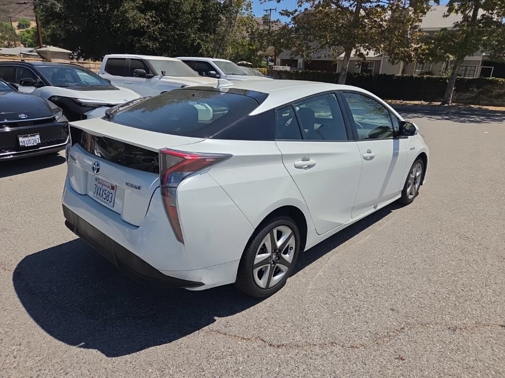 Certified 2016 Toyota Prius Three Touring FWD image 6