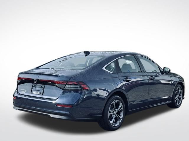 Used 2023 Honda Accord EX image 5