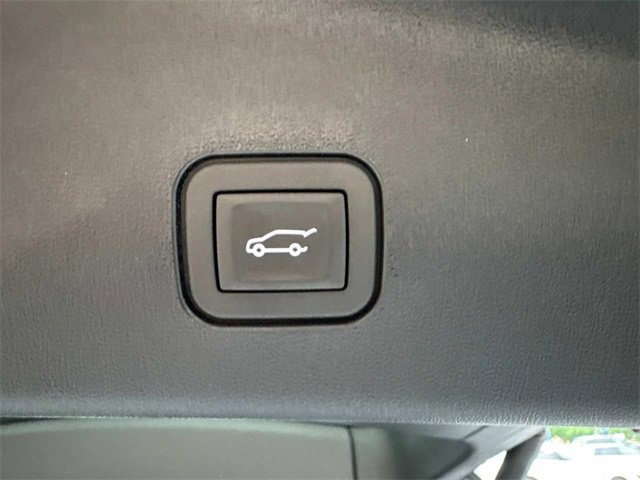 New 2026 Cadillac Vistiq Sport w/ LPO, Floor Liner Package image 7