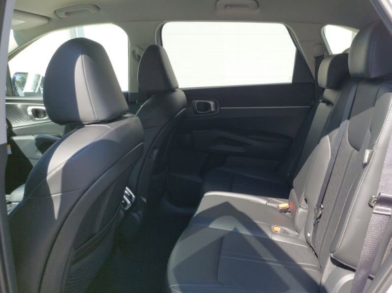 New 2026 Kia Sorento S image 19