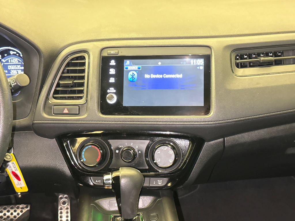 Used 2022 Honda HR-V Sport image 14