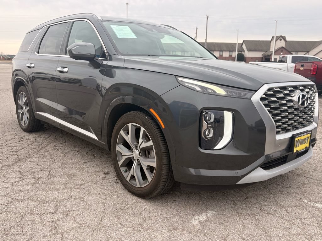 Used 2021 Hyundai Palisade Limited FWD image 3