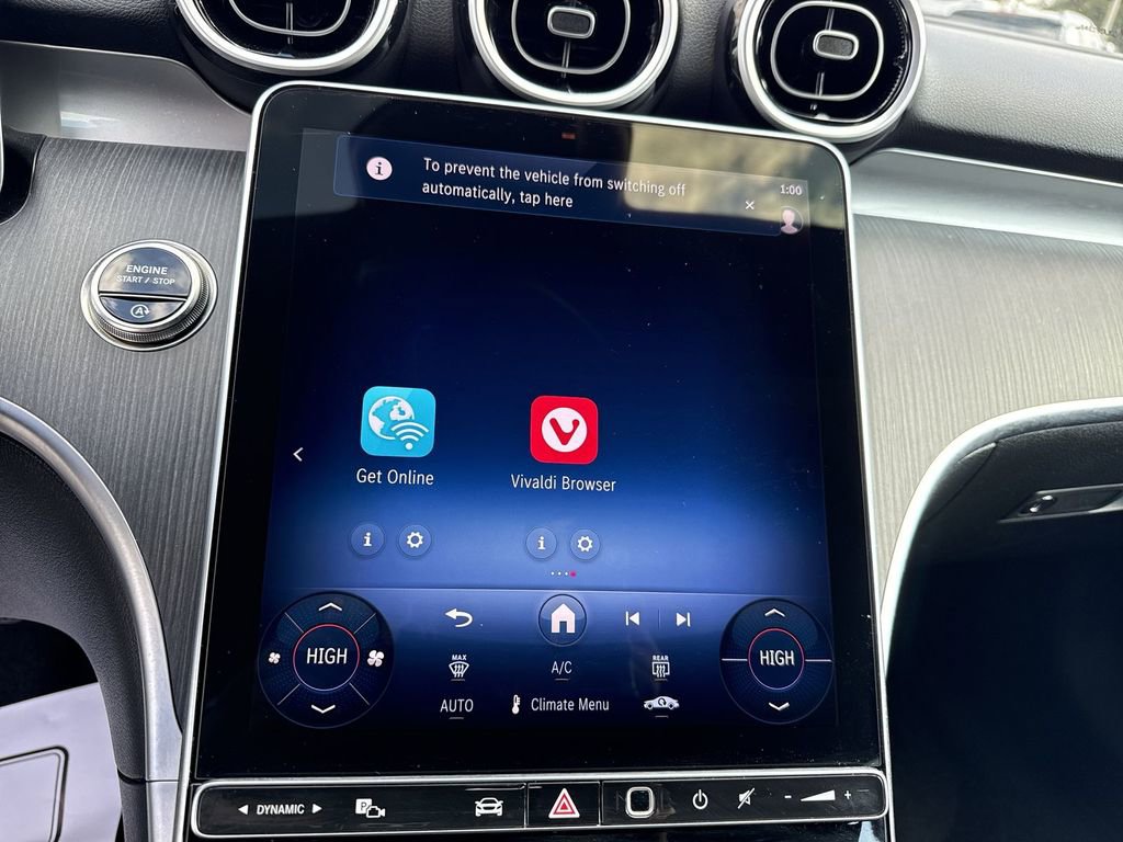 Used 2025 Mercedes-Benz C 300 Sedan image 21