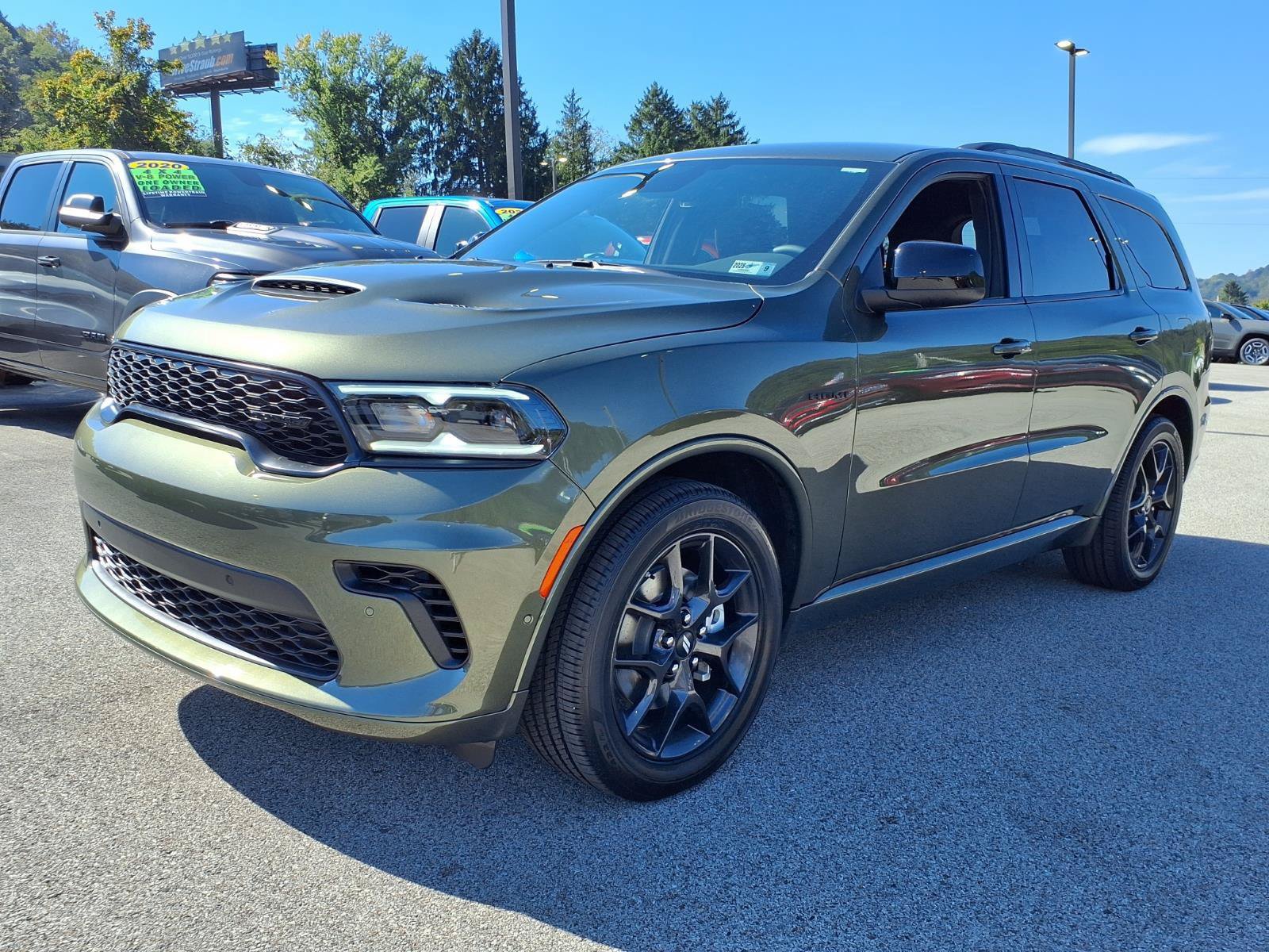 New 2027 Dodge Durango GT AWD/4WD image 3