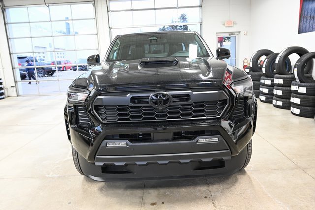 New 2026 Toyota Tacoma TRD Sport image 2
