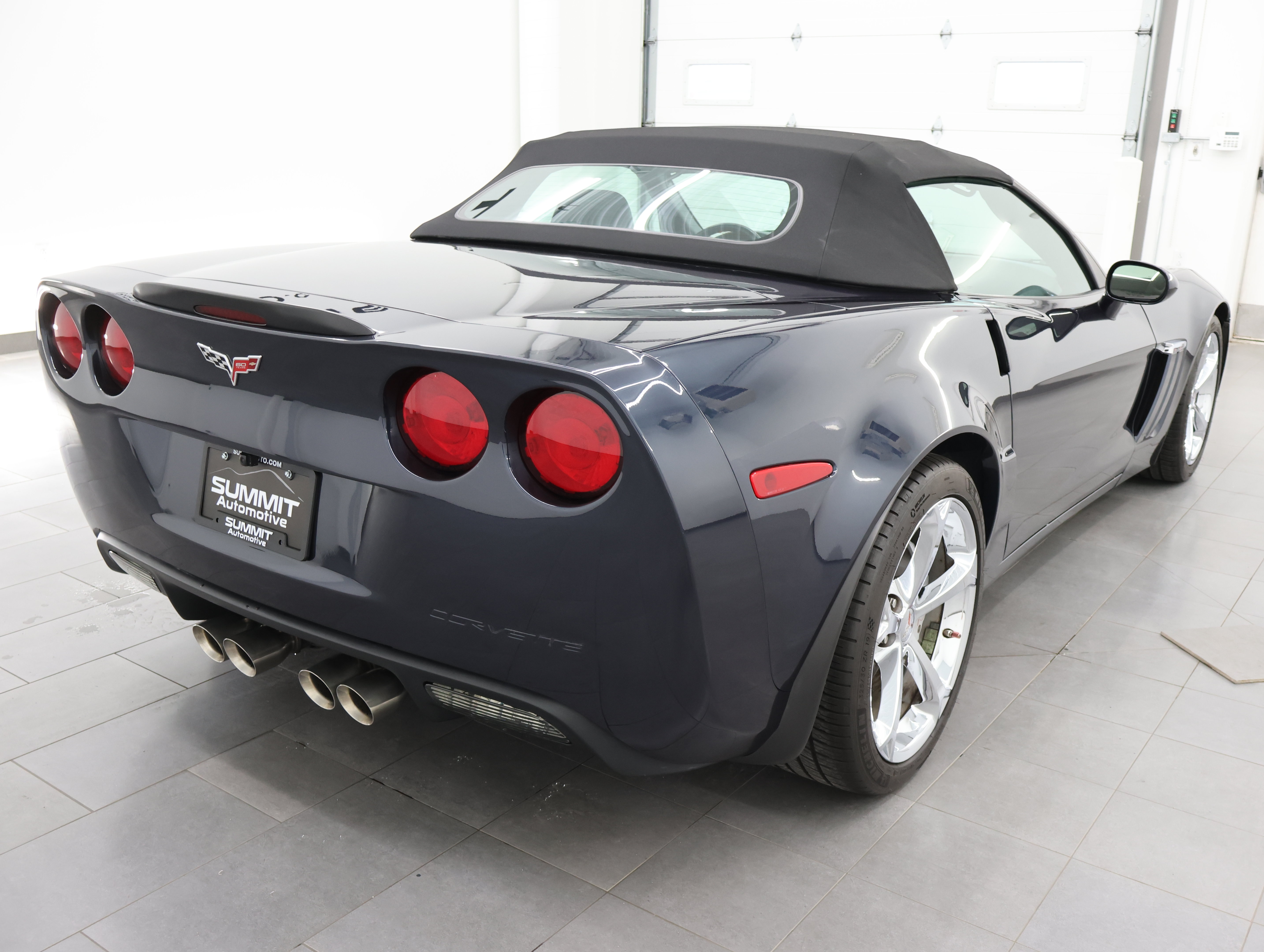 Used 2013 Chevrolet Corvette Grand Sport RWD image 5