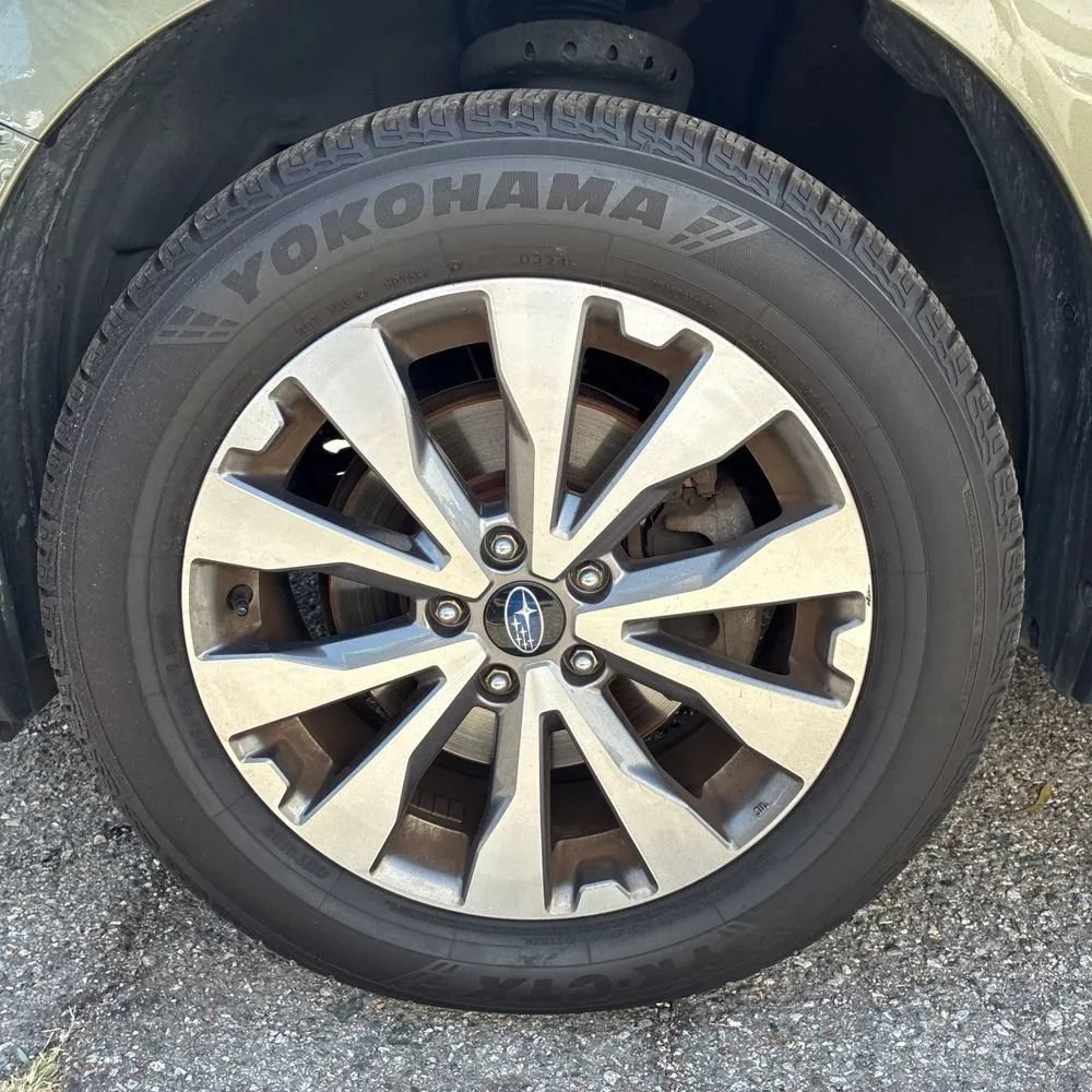 Used 2017 Subaru Outback 3.6R Touring AWD/4WD image 12