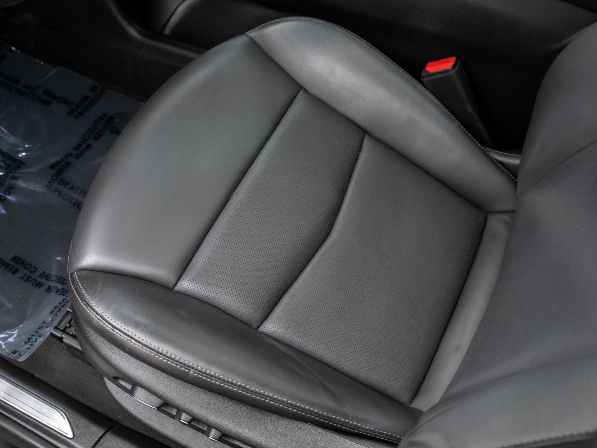 Certified 2022 Cadillac XT5 Premium Luxury w/ Technology Package image 18