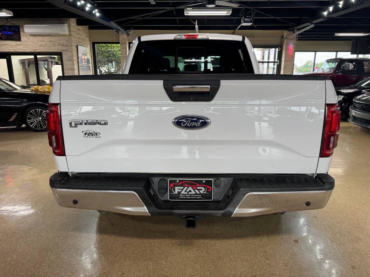 Used 2015 Ford F150 XLT w/ Equipment Group 302A Luxury RWD image 6