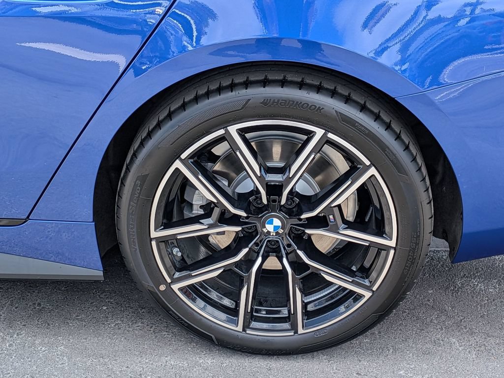 New 2026 BMW i4 eDrive40 w/ M Sport Package RWD image 30