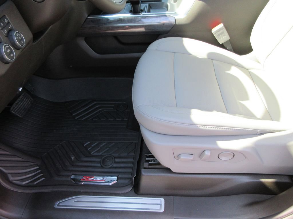 New 2026 Chevrolet Silverado 1500 LTZ w/ LTZ Premium Package image 23