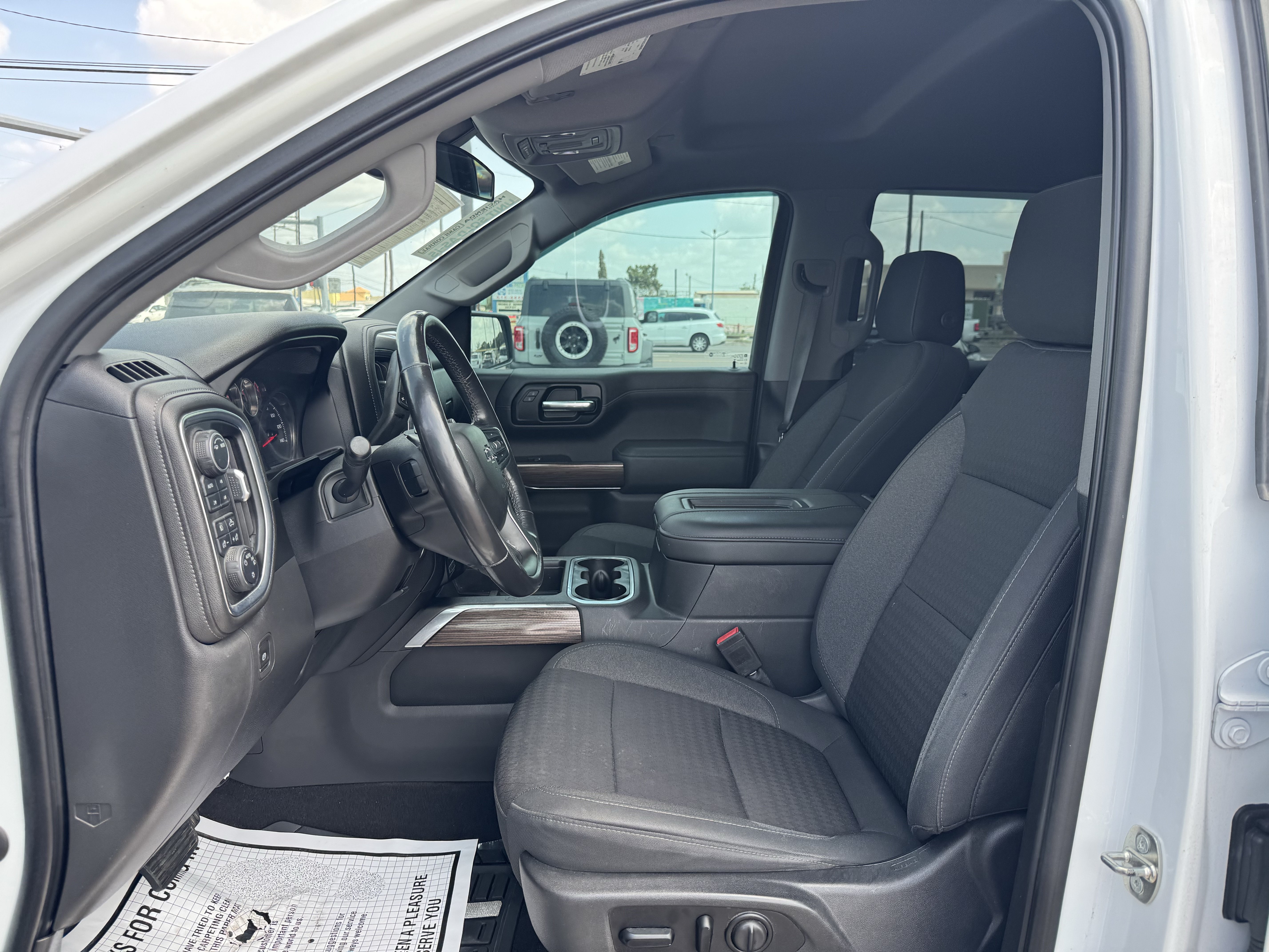 Used 2020 Chevrolet Silverado 1500 RST w/ Texas Edition AWD/4WD image 21
