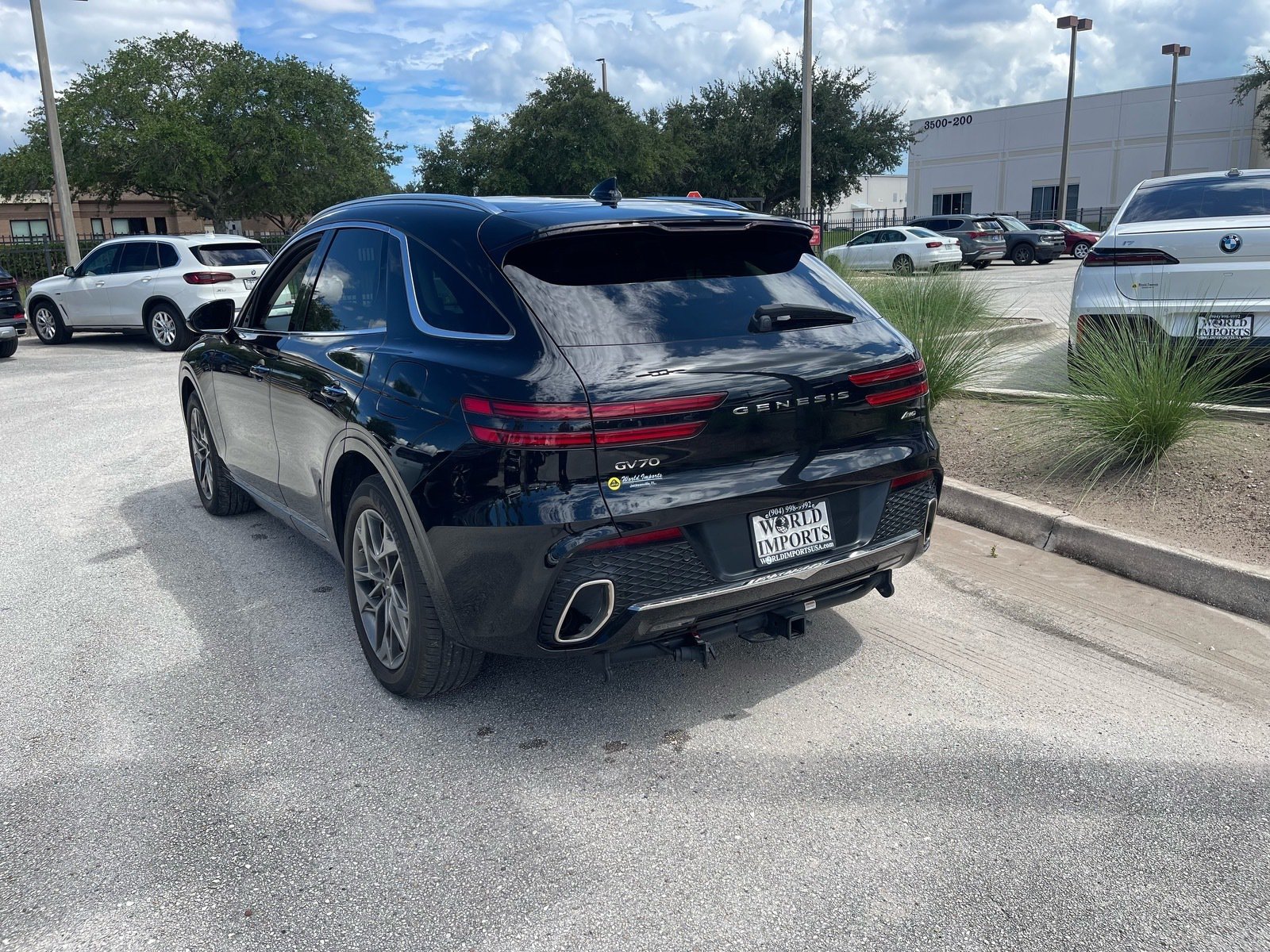 Used 2025 Genesis GV70 2.5T w/ Select Package AWD/4WD image 50