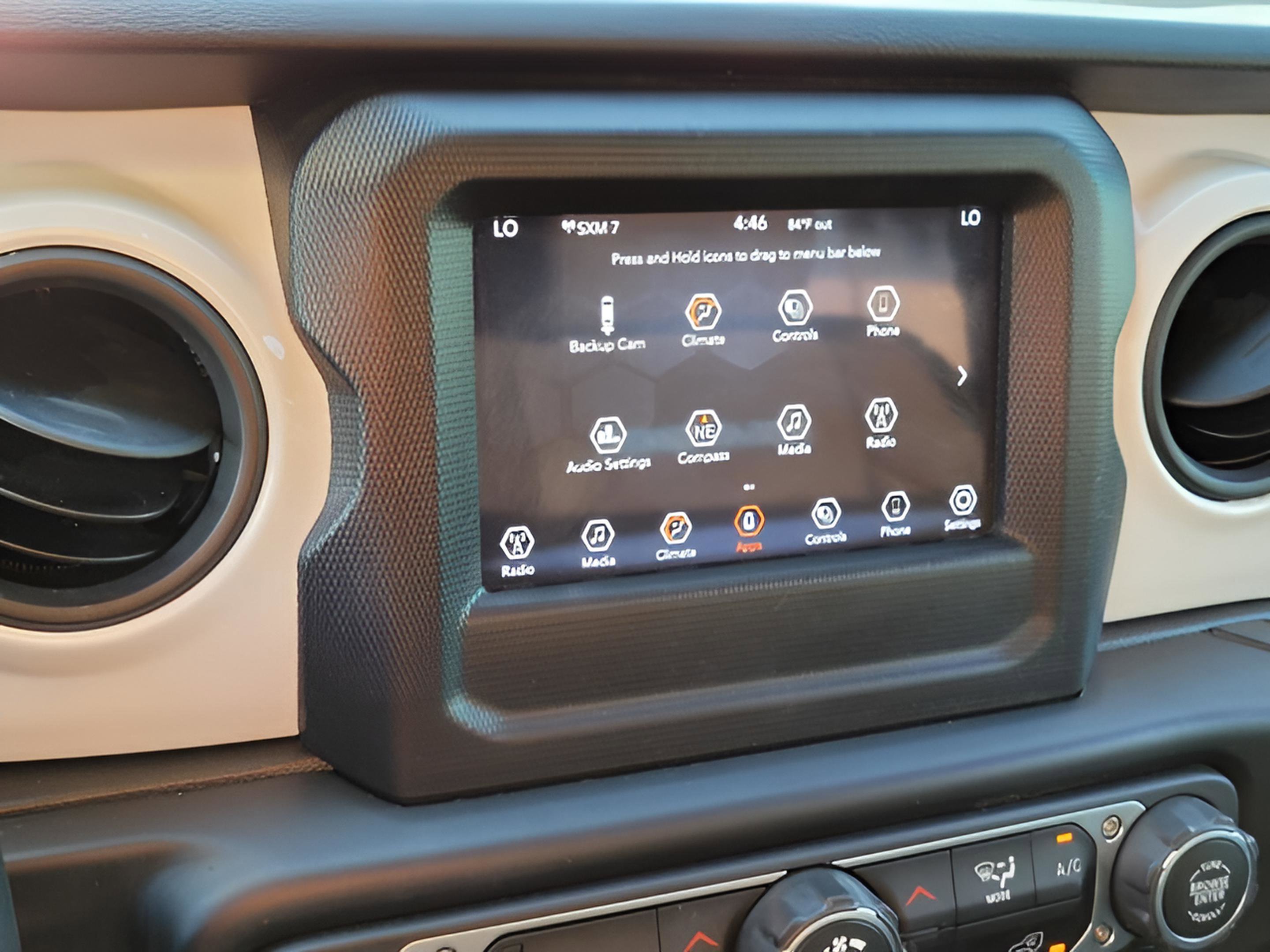 Used 2021 Jeep Wrangler Sport image 18