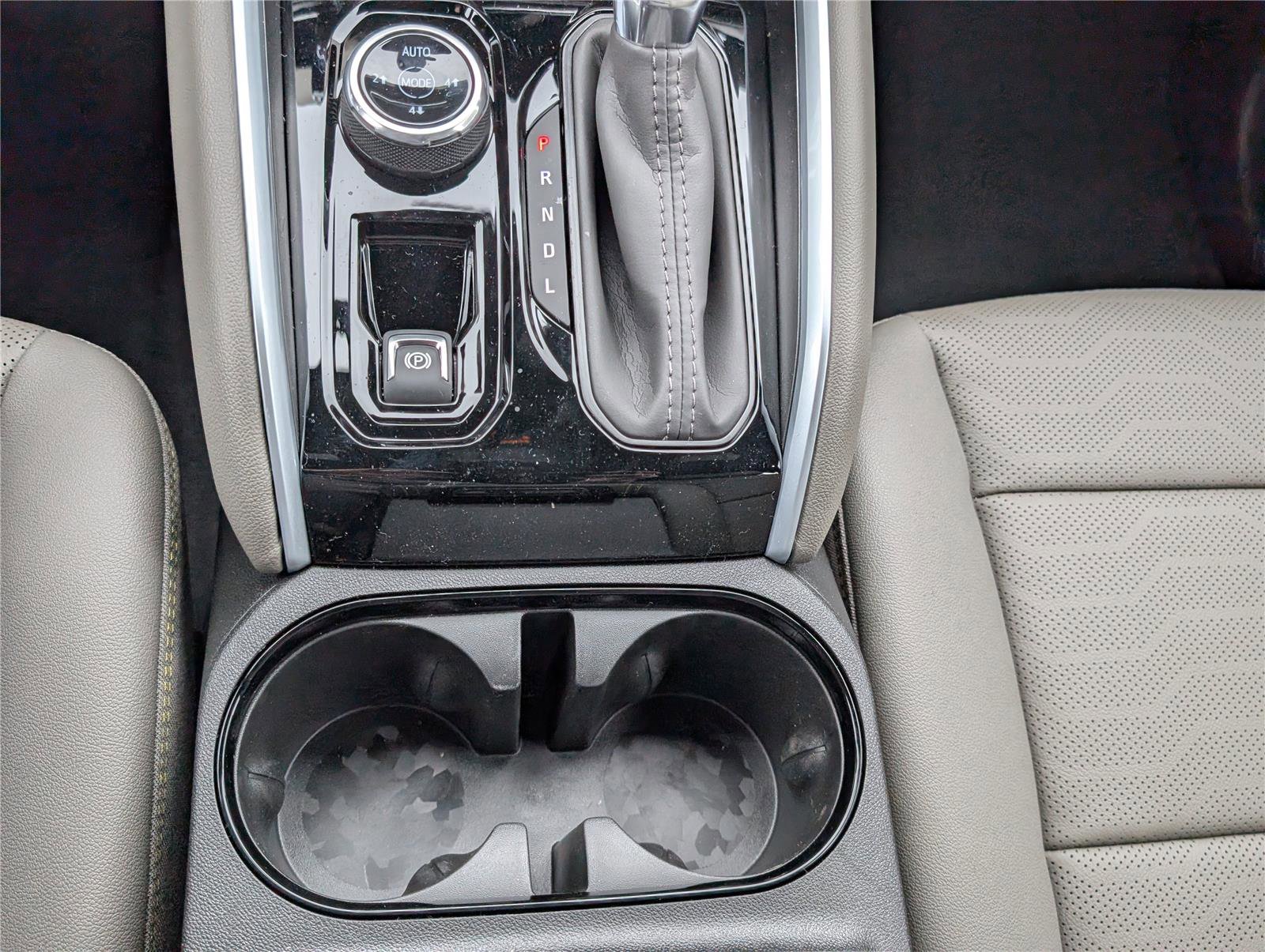 New 2026 Chevrolet Colorado ZR2 w/ Technology Package AWD/4WD image 21