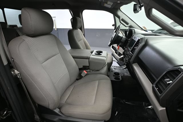 Used 2018 Ford F150 XLT w/ Equipment Group 302A Luxury AWD/4WD image 38
