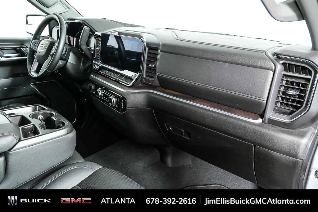 Used 2025 GMC Sierra 1500 SLT AWD/4WD image 21