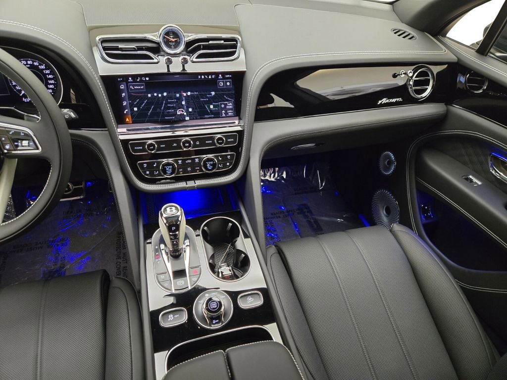 New 2025 Bentley Bentayga AWD/4WD image 14