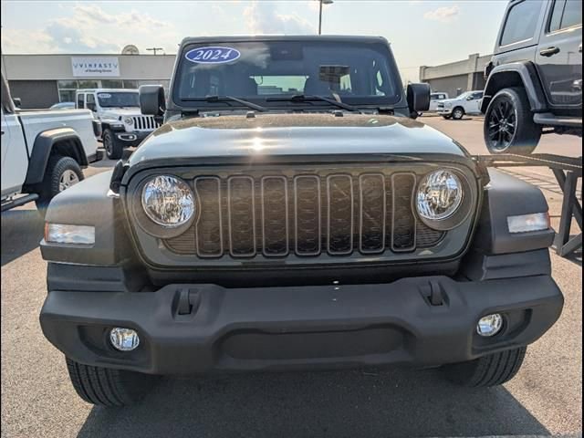 Used 2024 Jeep Wrangler Sport S image 22