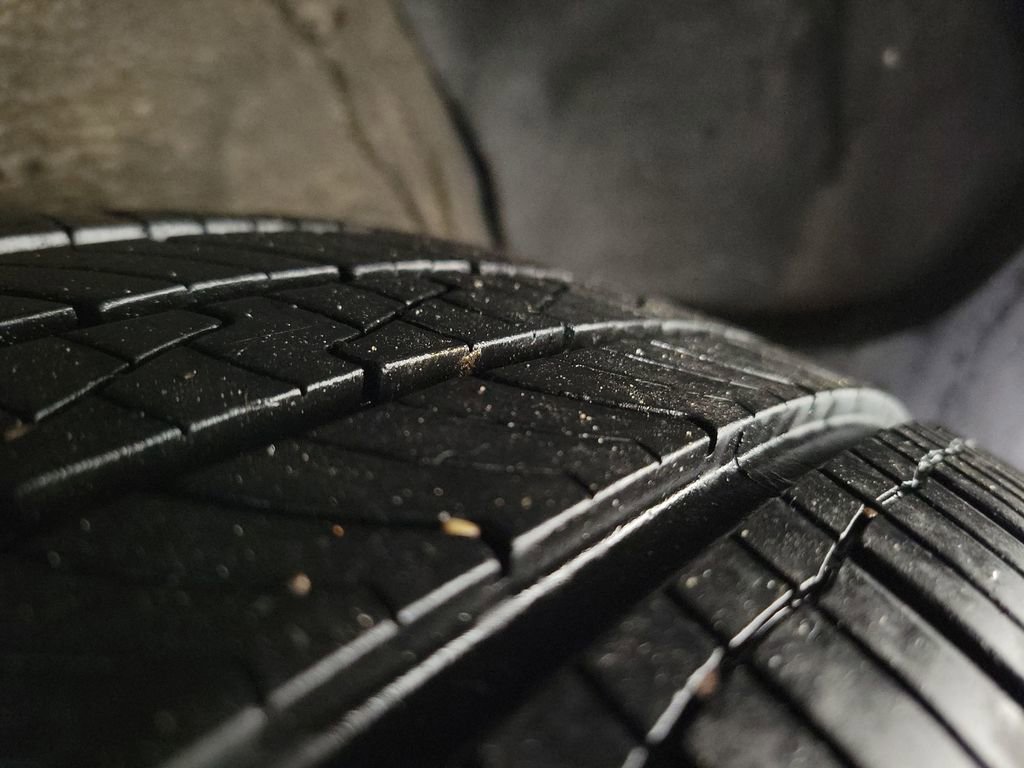 Used 2017 Toyota RAV4 LE image 11