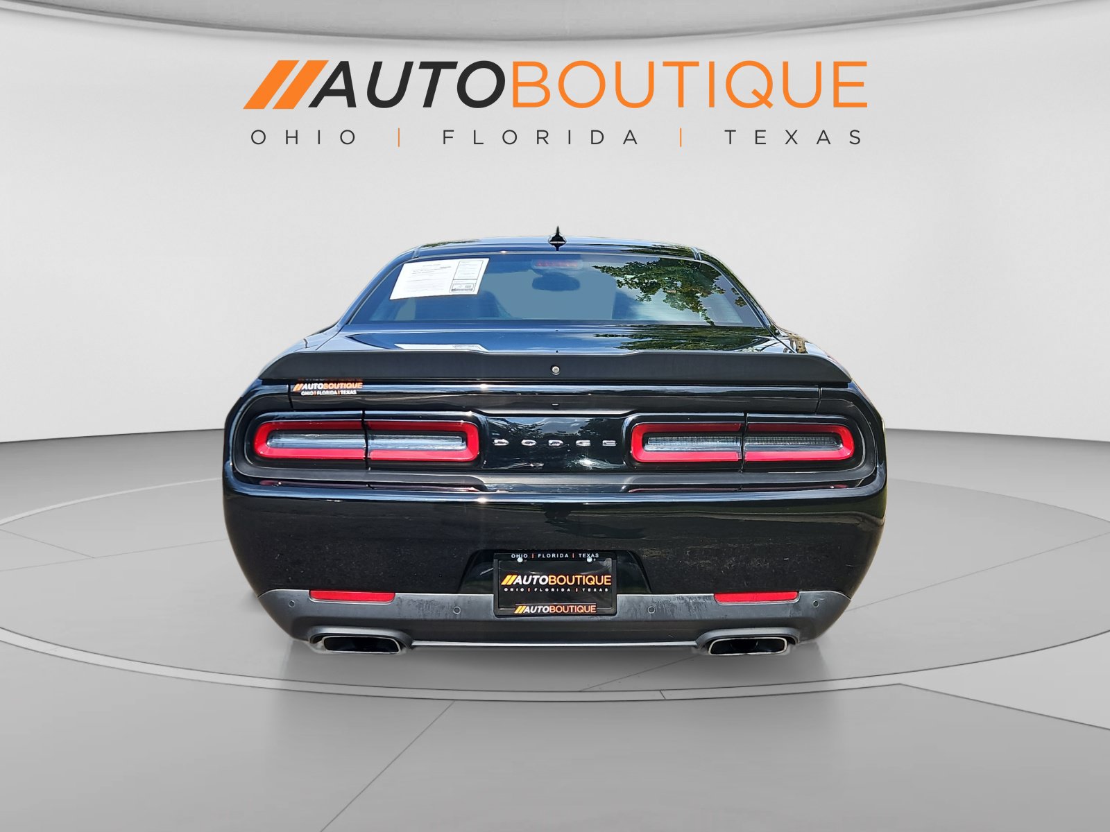 Used 2019 Dodge Challenger R/T Scat Pack w/ Dynamics Package RWD image 4