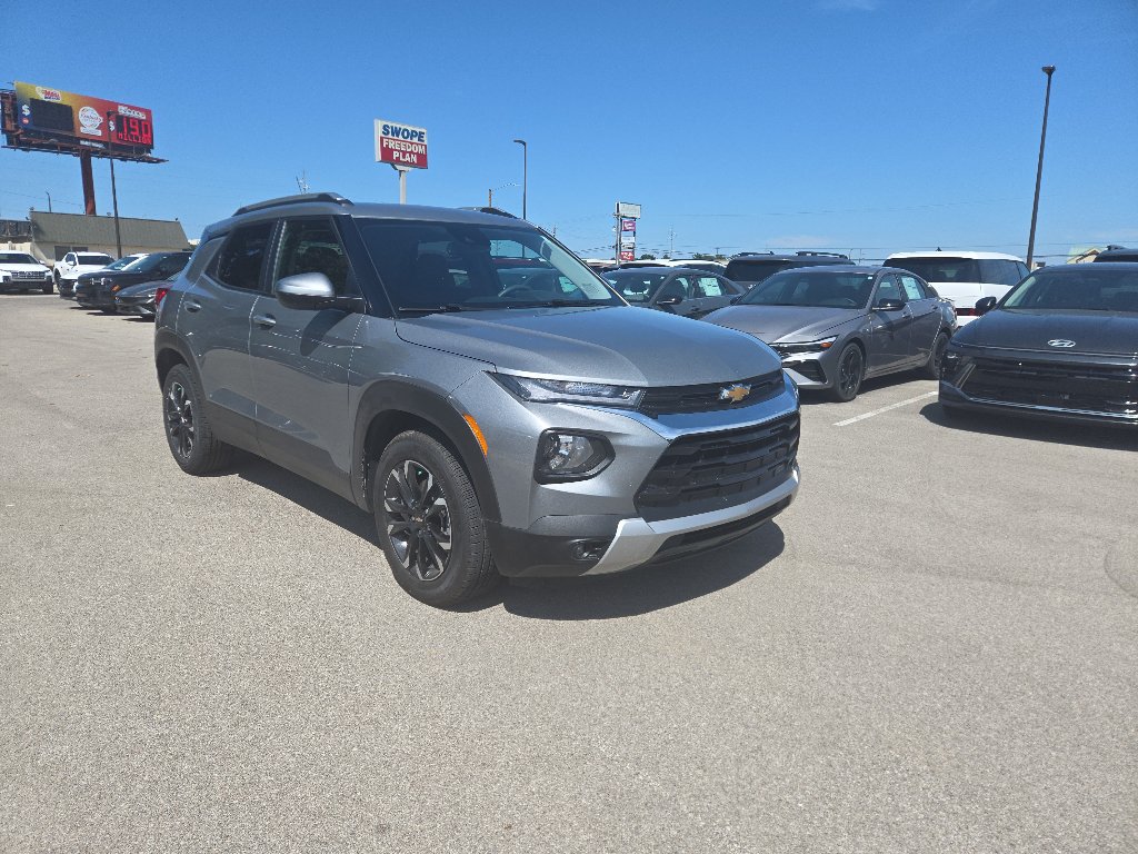Used 2023 Chevrolet TrailBlazer LT w/ Convenience Package FWD video 1