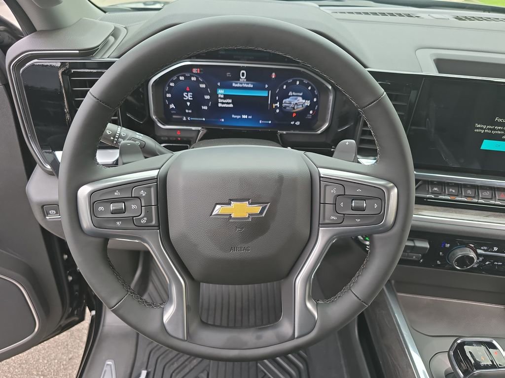 New 2026 Chevrolet Silverado 1500 LTZ w/ LTZ Premium Package image 17