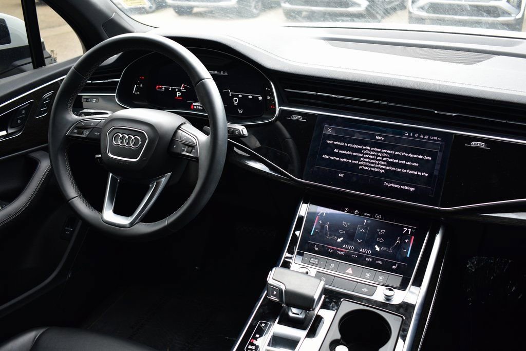 Used 2025 Audi Q7 3.0T Premium Plus image 36