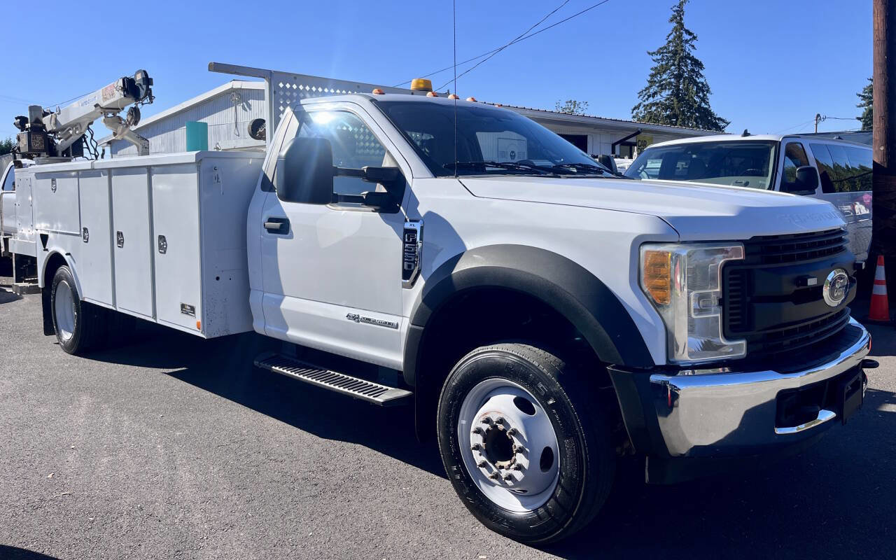 Used 2017 Ford F550 2WD Regular Cab Super Duty