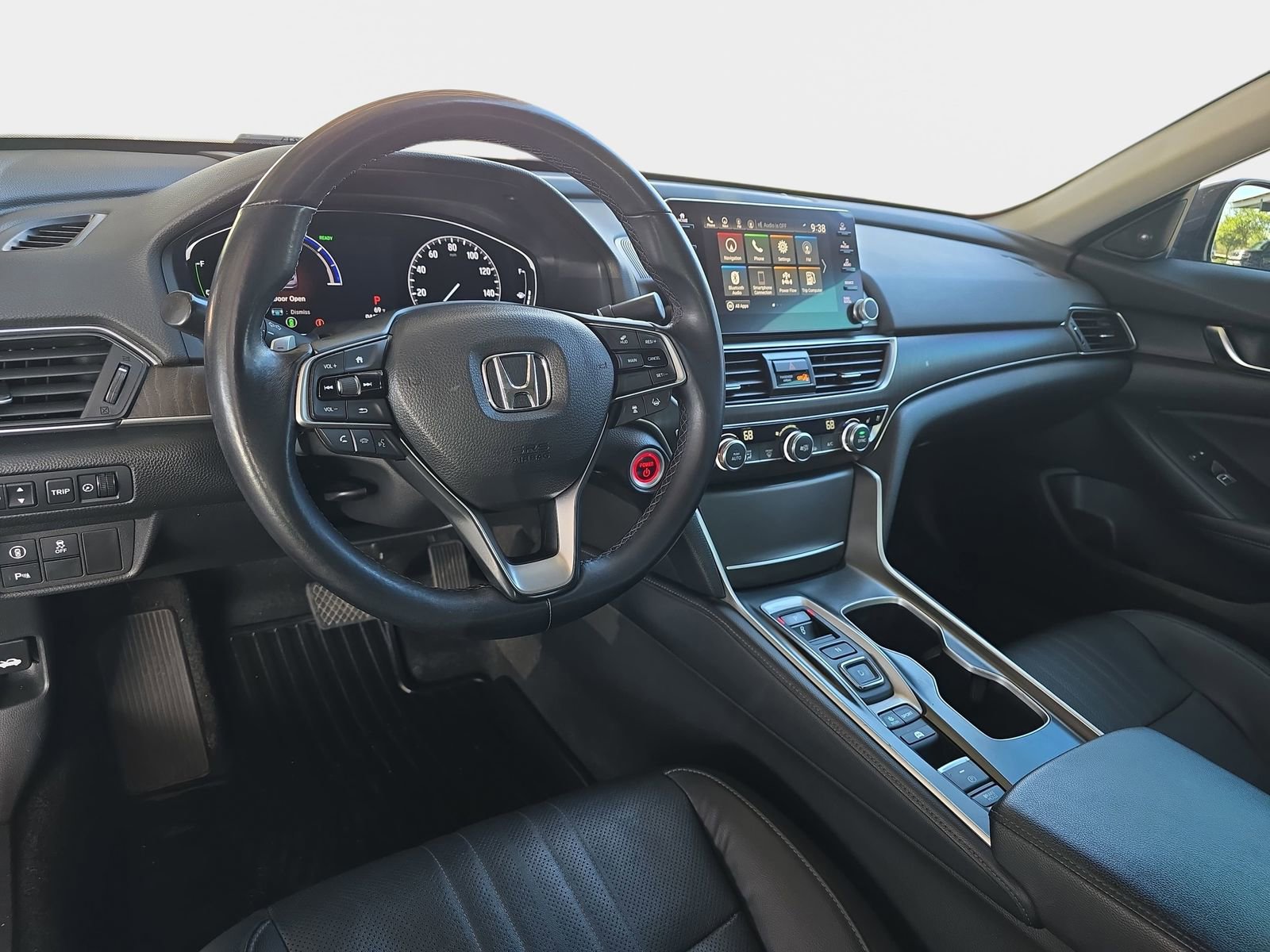 Used 2018 Honda Accord Touring image 18