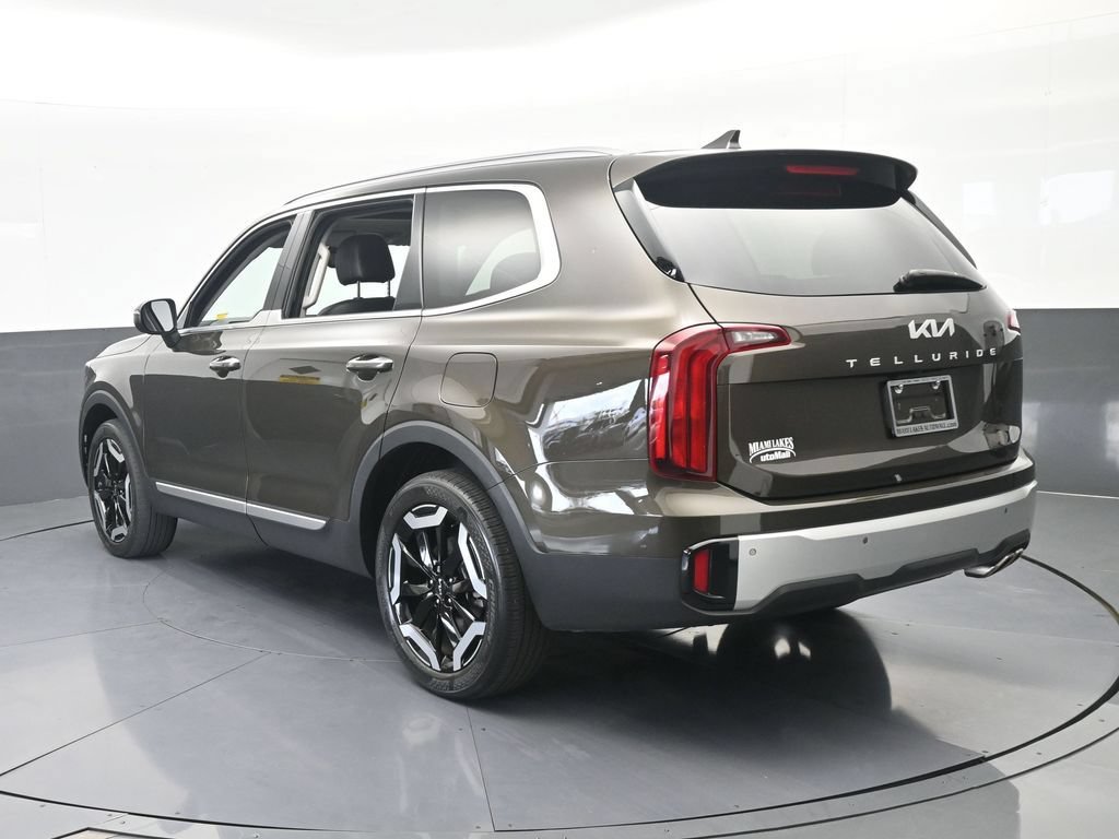 New 2024 Kia Telluride S w/ S Sunroof Package FWD image 4
